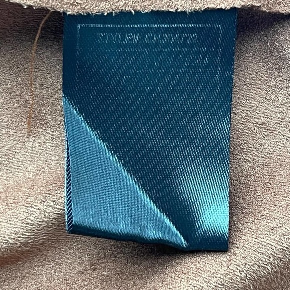 Cupcakes & Cashmere Womens Jennings Top in Butterscotch XSmall Brown Suede-Like - Picture 10 of 10